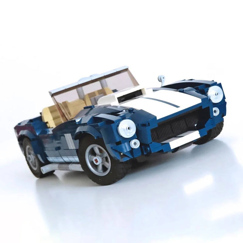 

BuildMOC assembled building block toys creative technology machinery modified Cobra super car children's birthday gift