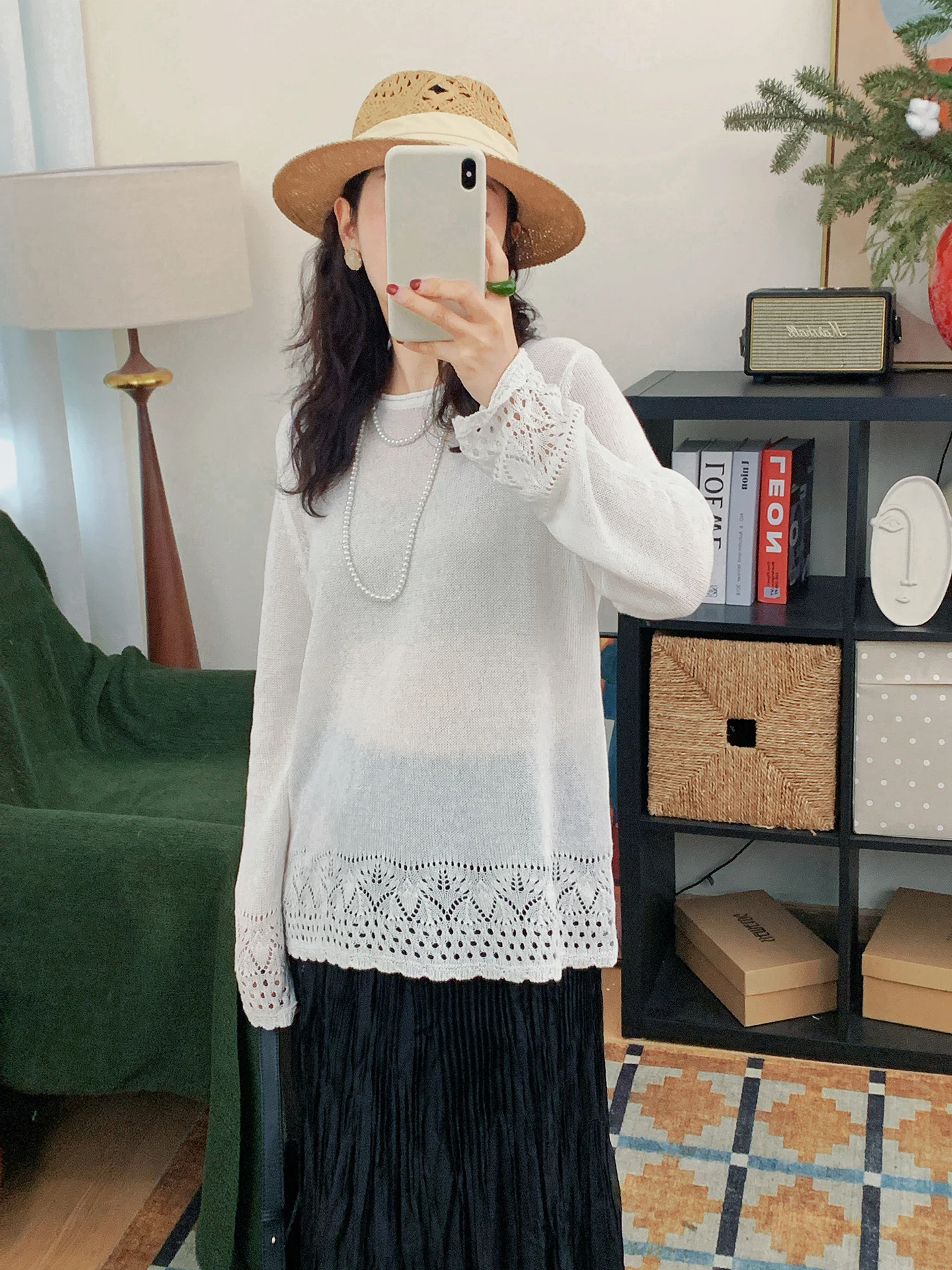

Retro Style Long Sleeve Knitted Cotton Blend Base Layer Loose Women's Top Hollow out Lace Trim Ruffle Hem Soft Comfortable Fit
