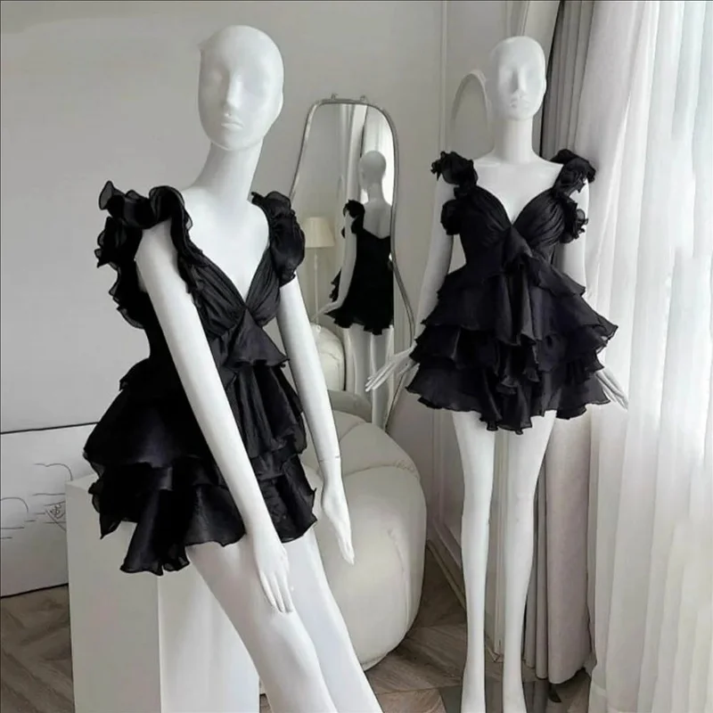 

Black Above Knee Evening Dresses Alluring Ruffled V - Neck Chiffon Prom Dress Flutter Sleeves فساتين السهرة Customized