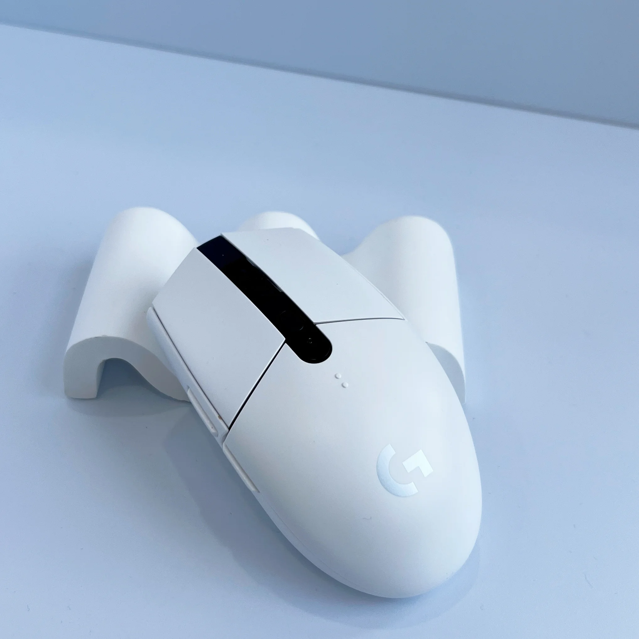 

Logitech G304/G102 mouse, HERO sensor, LIGHTSPEED wireless, 6 programmable buttons, 12000 DPI