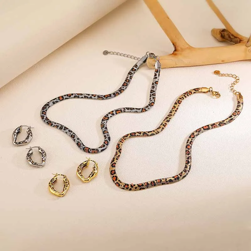 Hecheng, motif léopard motif serpent neutre plaqué or 18 carats bijoux boucles d'oreilles en métal