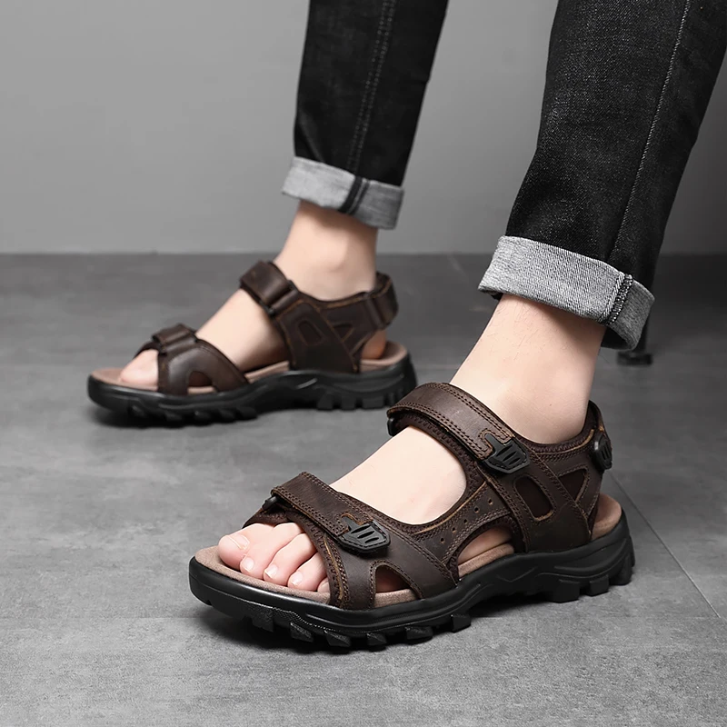 BUBUK men's leather sandals, sports and leisure wading shoes, cowhide upper with Velcro closure, breathable outdoor beach shoes