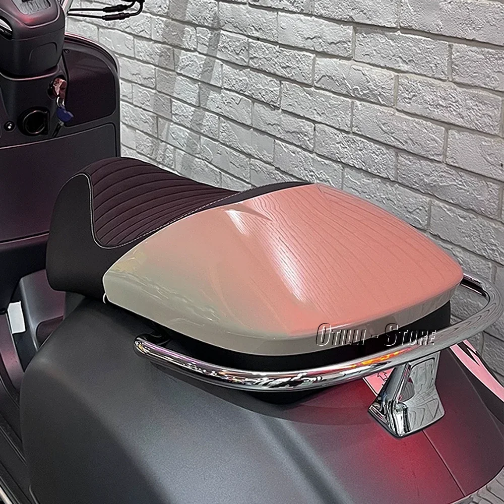 

GTV300 Rear Seat Cover Fits For Vespa GTV300 GTV GTV 300 2018-2024 Rear Pillion Passenger Cowl Motorcycle Accessories Fairing