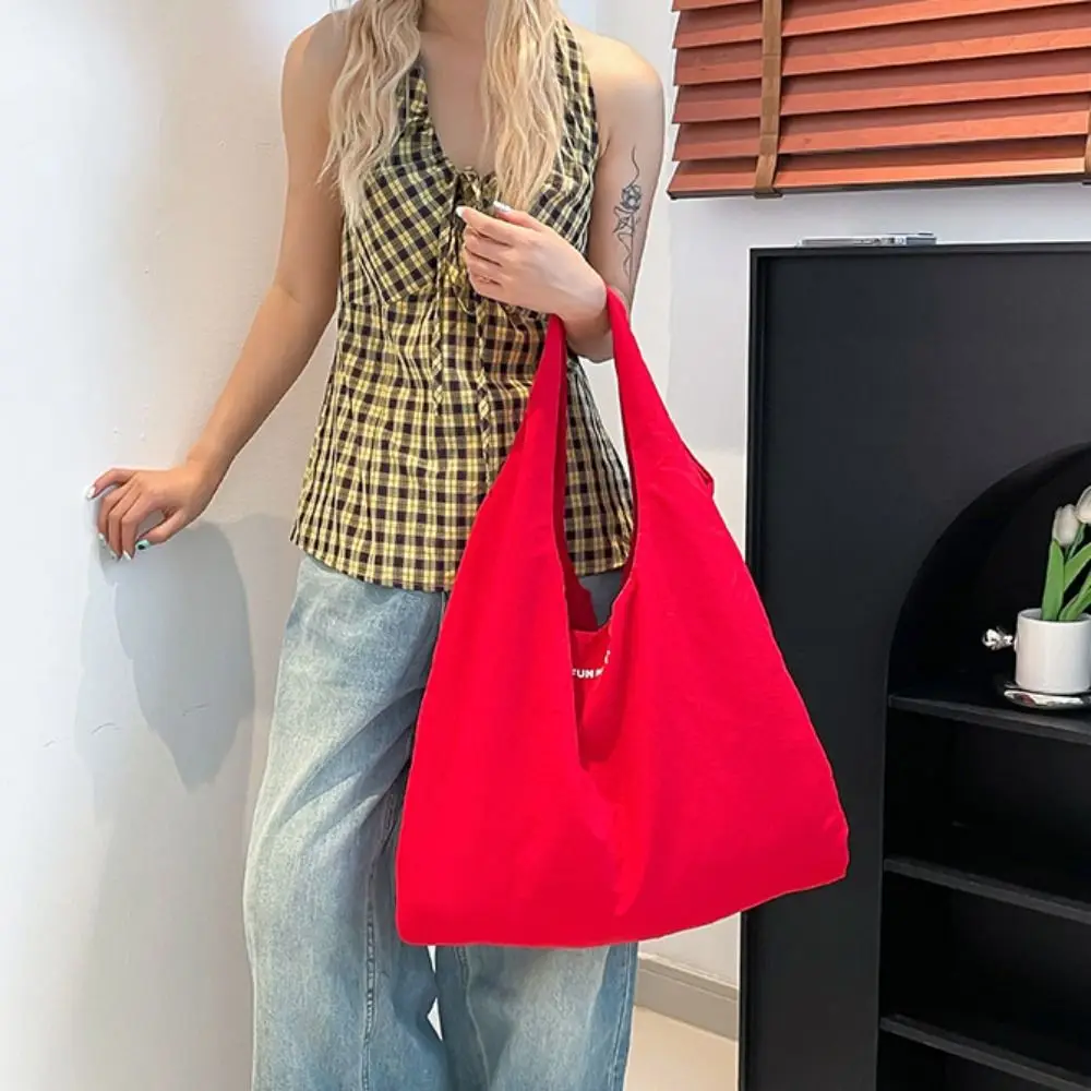 

Candy Color Nylon Shoulder Bag Quick-dry Solid Color Casual Tote Bag Large Capacity Korean Style Japanese Style Shoulder Bag