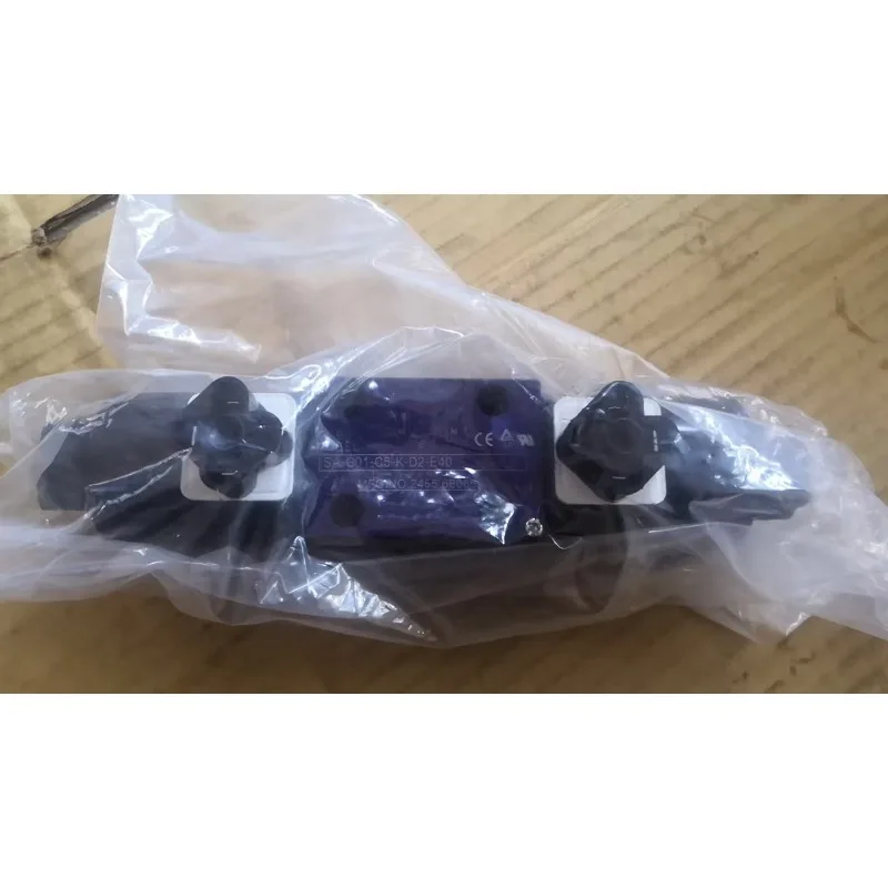 

Directional Control Valve SA SA-G01 Series SA-G01-C6-D2-31 SA-G01-A3X-C1-31 SA-G01-C6-C1-31 SA-G01-C5-K-D2-E40