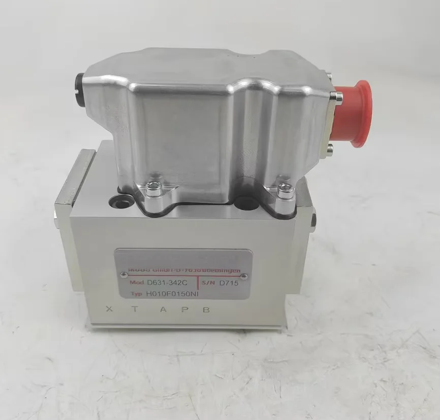 

D631-003CA Soid Control Servo Valve D631-175C D631-176C D631-211C D631-253C D631-009CA D631-172C D631-271C D631-342C