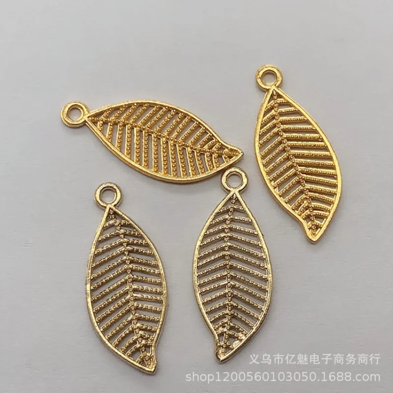 Factory Direct Sales 100Pieces diy Jewelry Hollow Out 27MM Leaf Pendant Leaf Necklace Clothing Gift Decoration Material Pendant