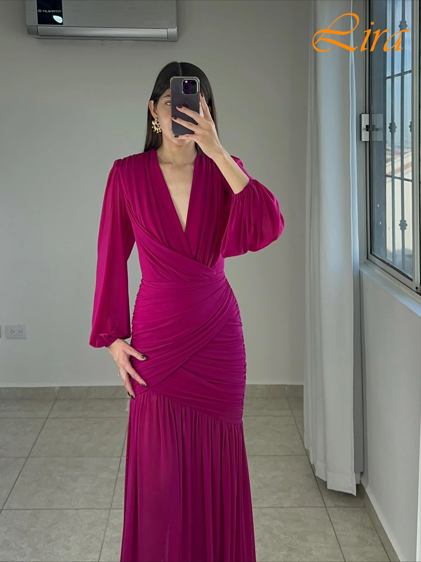 Customized Straight V-Neck Long Sleeves Elegant Temperament Evening Dress Delicate Bespoke Occasion Gowns Fashion Prom Dress