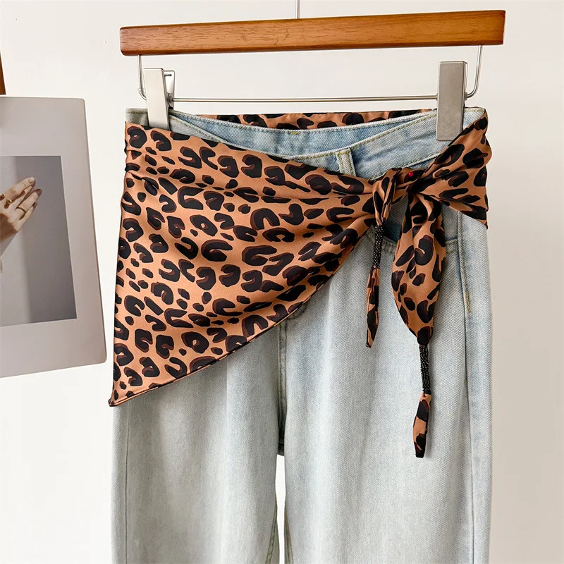 Leopard print chain simulated silk double-layer printed waist-tied triangle scarf sun protection shawl neckerchief women's scarf