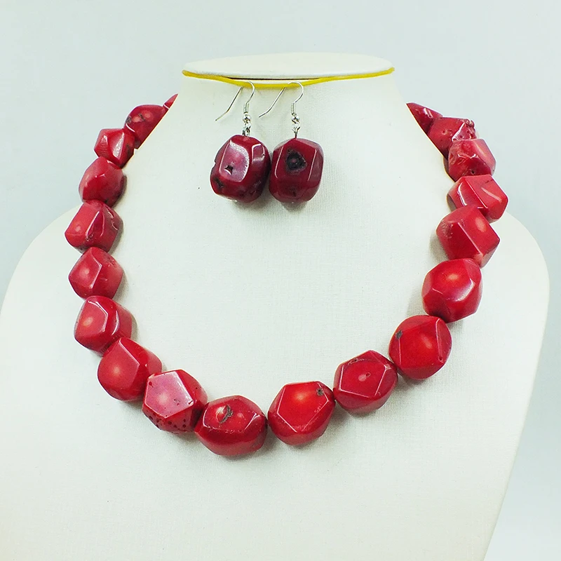 

pretty Perfect. 16X21MM Large Irregular Natural Coral Necklace Earring Set 18”