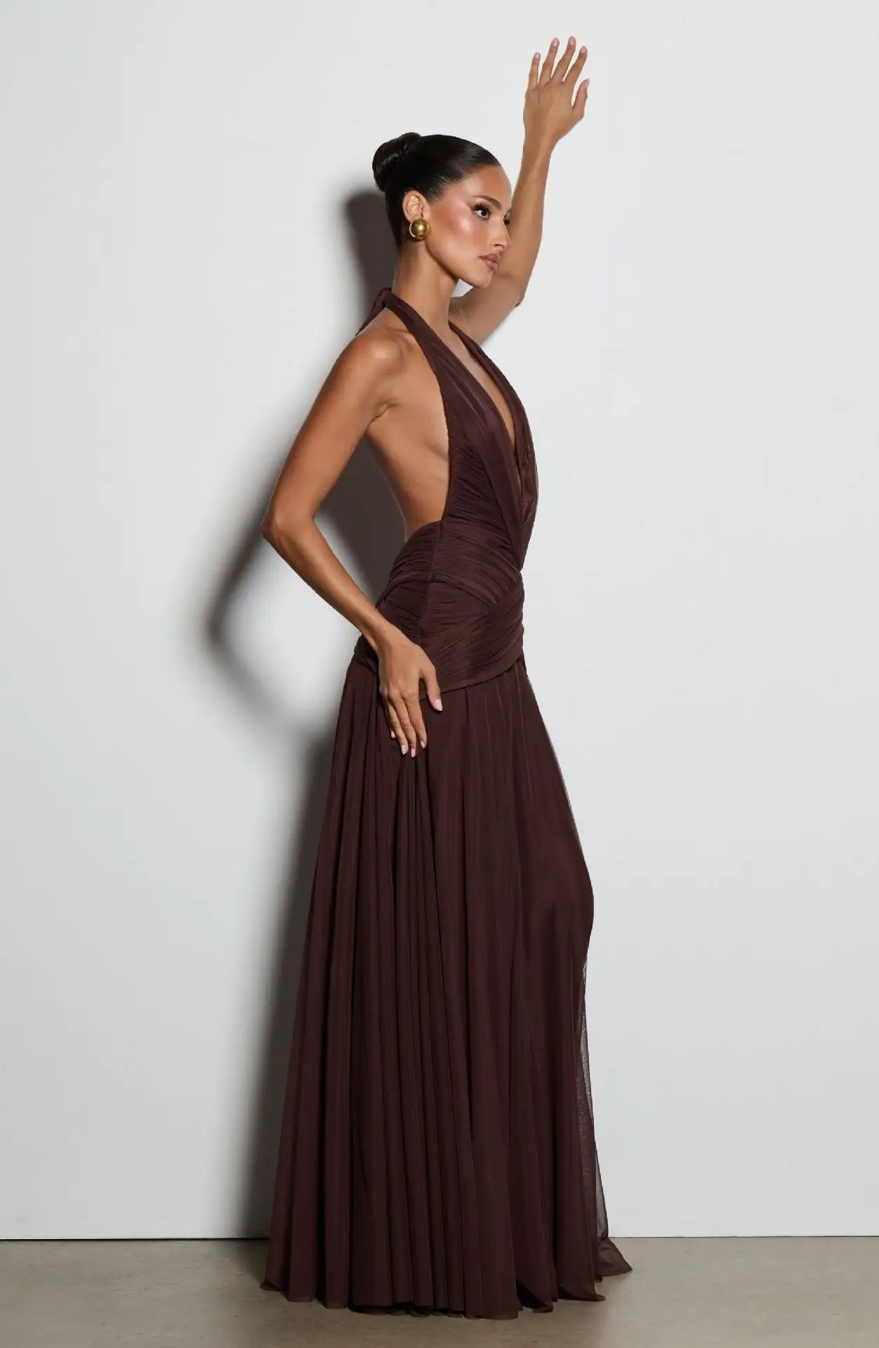 Women Halter Neck Chiffon Evening Dress Deep V Ruched Cross Wrap Waist Flowy A‑Line Long Formal Bridesmaid Party Gown