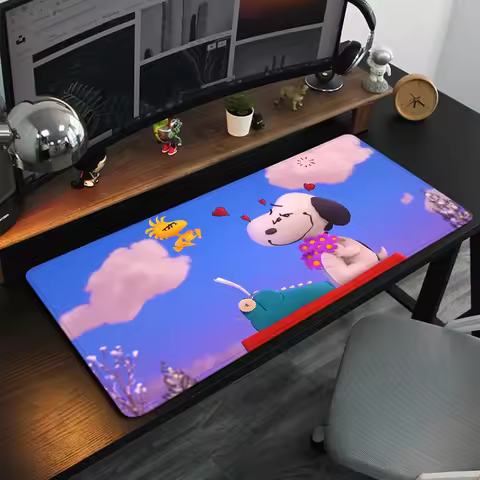 Large Desk Mat Cartoon Dog Snoopy Mouse Pad Mouse Gamer Gaming Pad Office Accessories Soft Keyboard Mousepad Mats
