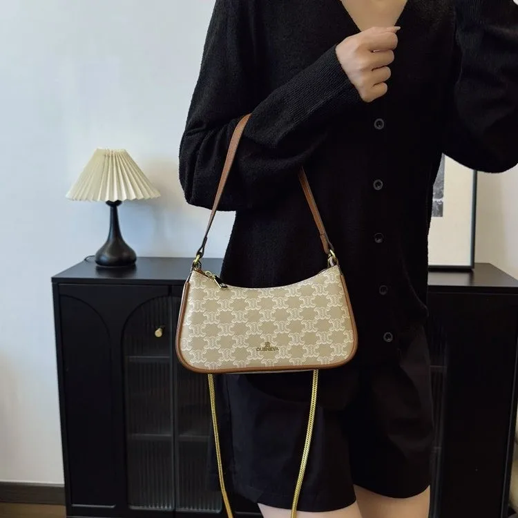 

Уникальная дизайнерская сумка-мессенджер для деловых женщин с ремешком через плечо и минималистским однотонным цветом