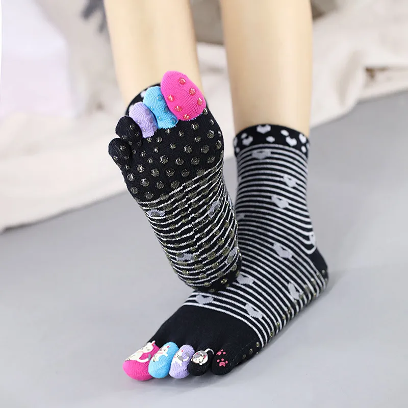 Full Toe Yoga Socks Women Korean Japan Cotton Cartoon Silicone Non-slip Pilates Crew Five Toes Socks