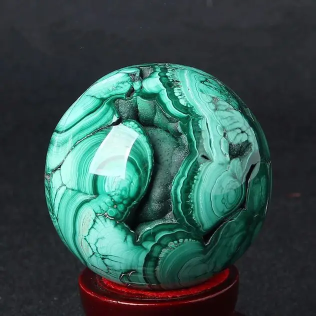 Wholesale acrobatics polishing natural gemstone malachite crystal ball engraved reiki malachite sphere benefits