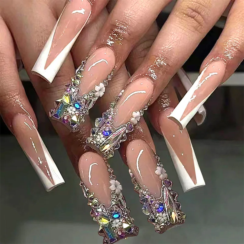 

24PCS Glitter 3D Rhinestone Sweet Floral French Press On Nails Ins Style False Nails, Detachable Fake Nails for Women