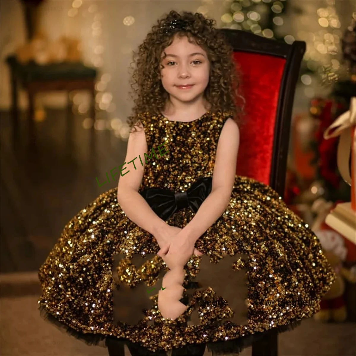 

Brown Sequined Flower Girl Dresses Sleeveless Bitthday Dress Tutu Dance Scoop Christmas Gown with Black Bow فساتين اطفال للعيد