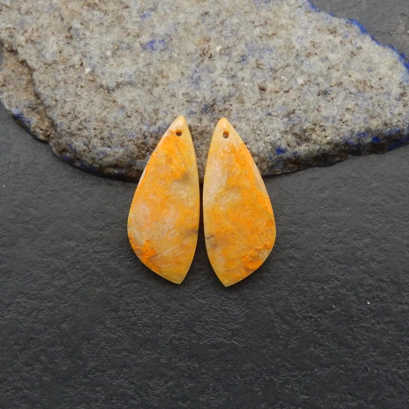 

Natural Stone Bumble Bee Earring Beads Unique Women's Jewelry Accessories 35x15x4mm 6.7g