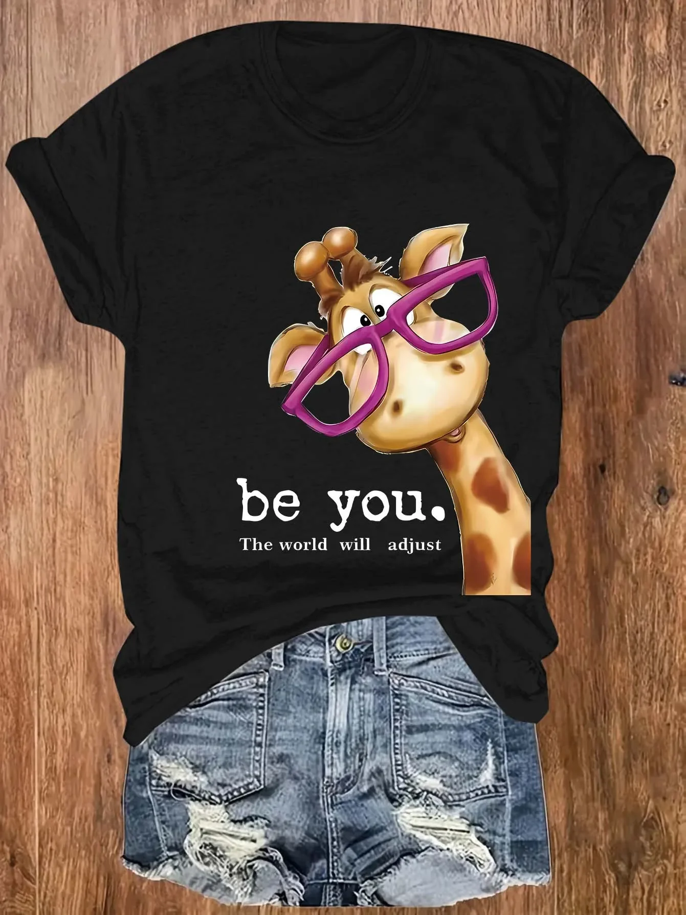 Be You The World Will Adjust Women's Tee - Cute Giraffe With Glasses Graphic, Casual Green Top