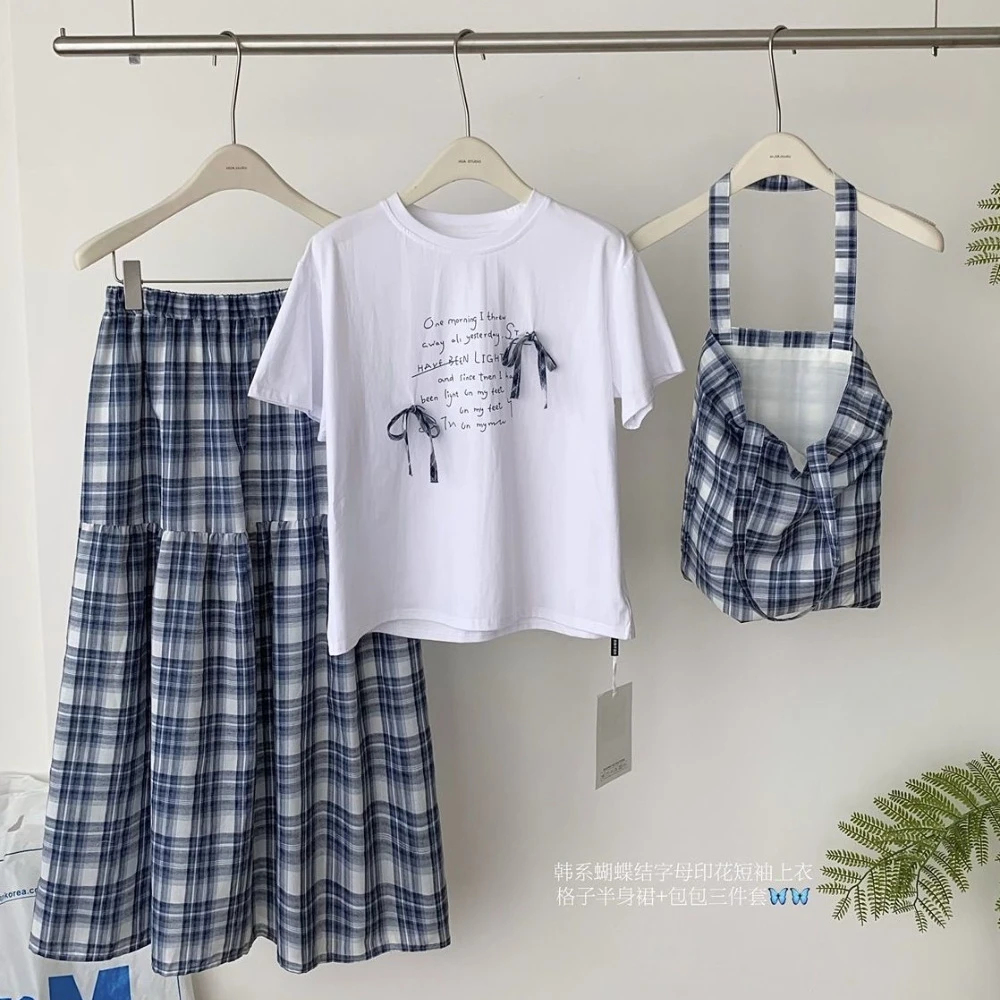 Korean simple small fresh bow plaid set loose versatile short-sleeved T-shirt + plaid skirt with bag