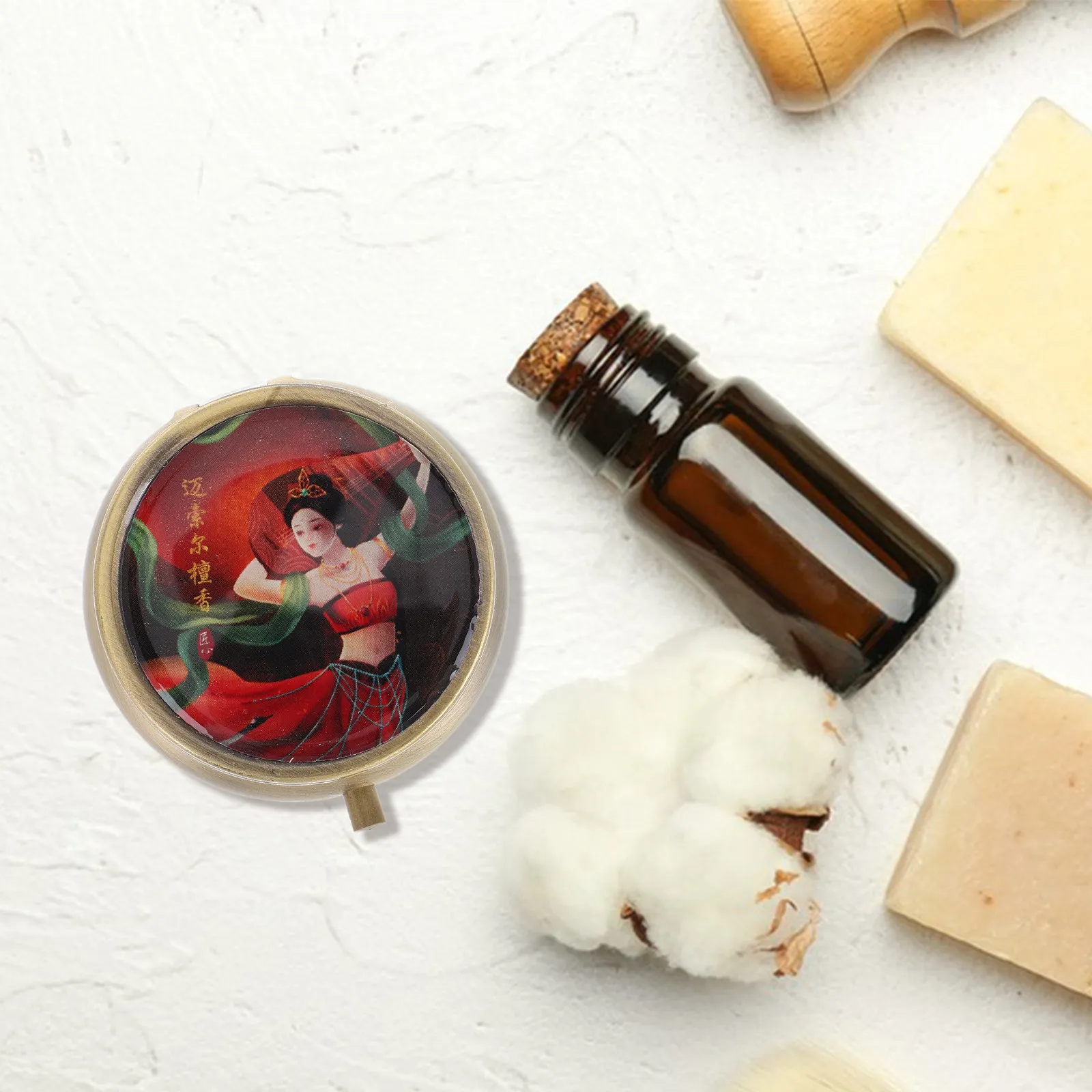 

Solid Perfume Balm For Women Men Natural Scent Long Lasting Aromatherapy Portable Travel Fragrance Vintage Design