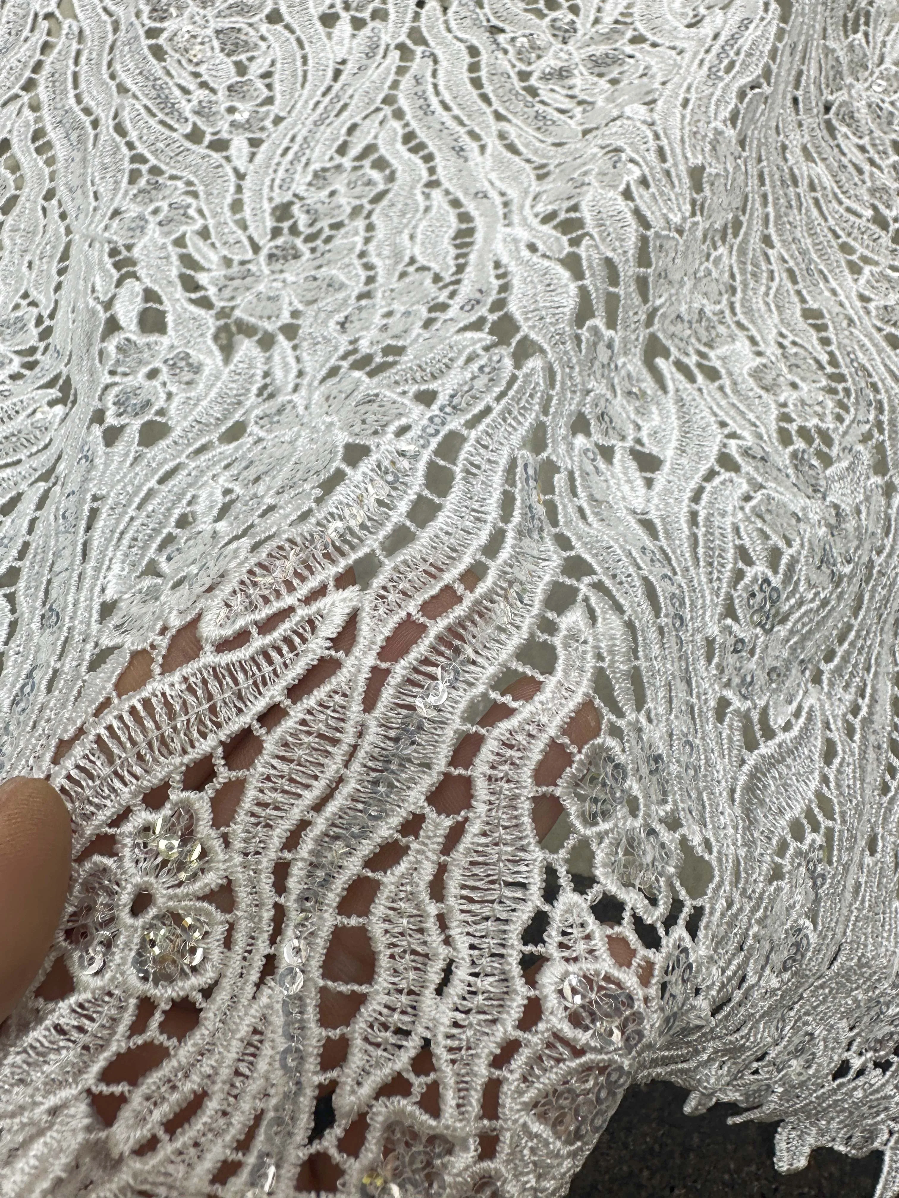 2024 Latest African Sequins Lace Fabric High Quality Embroidery 3D French Flower Beads Nigerian Net Lace For Wedding Party Dress