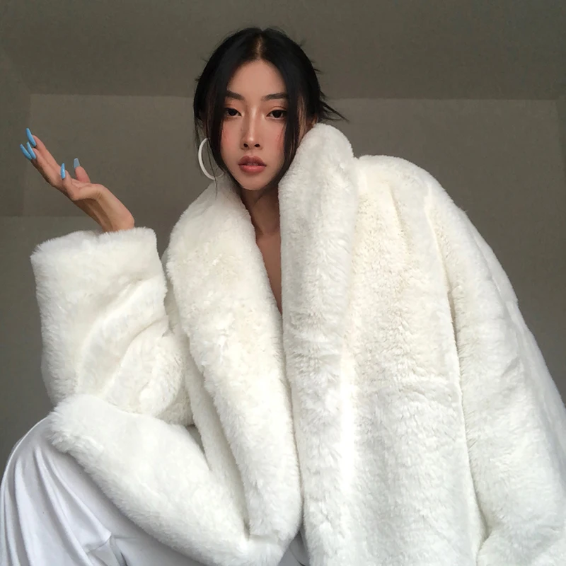 winter fashion new loose sxey imitation fur super thick heavy industry rabbit hair medium long bathrobe coat fur white top 2024