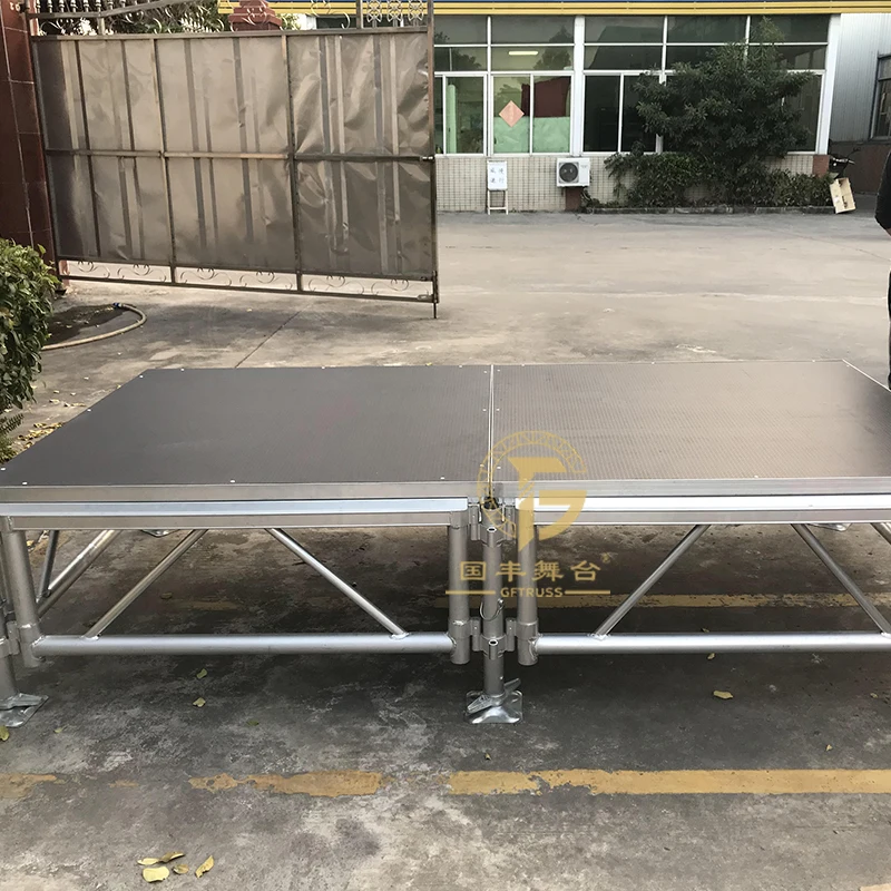 Plataforma Modular de Palco em Liga de Alumínio GF-TRUSS 1,22x1,22m Estrutura Quadrada/Retangular Opções de Cores Vermelha/Preta Instalação Rápida