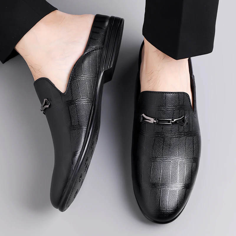 Summer New Men Comfortable Baotou Half Dragging Lazy Leather Shoes Fashion Brand Breathable Soft Bottom Half Dragging Lefu Shoes