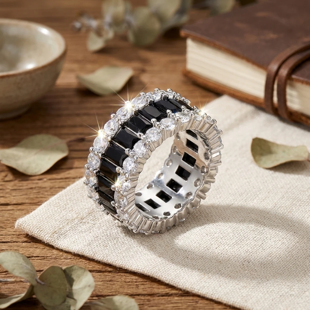 Persönliche Schwarze CZ-Eheringe für Frauen, Luxuriöse Glitzernde Zirkonia-Ringe, Exquisiter Hochzeitsschmuck als Geschenk – Detail 5