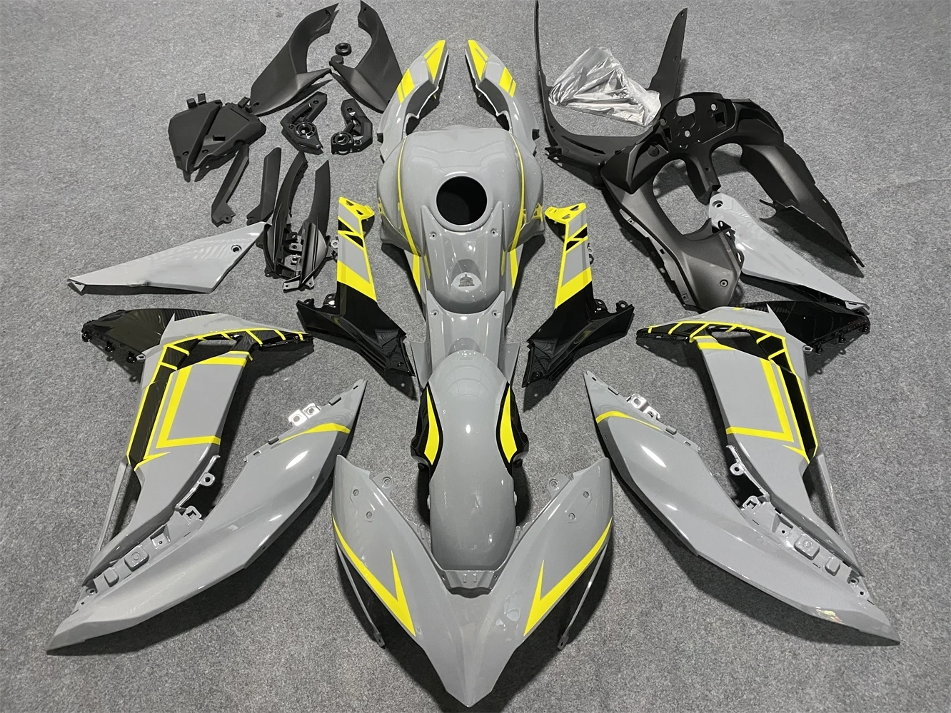 Motorcycle fairing for Ninja 650 17 18 19 years ER6F 2017 2018 2019 Body fairing Yellow gray motorcycle shell