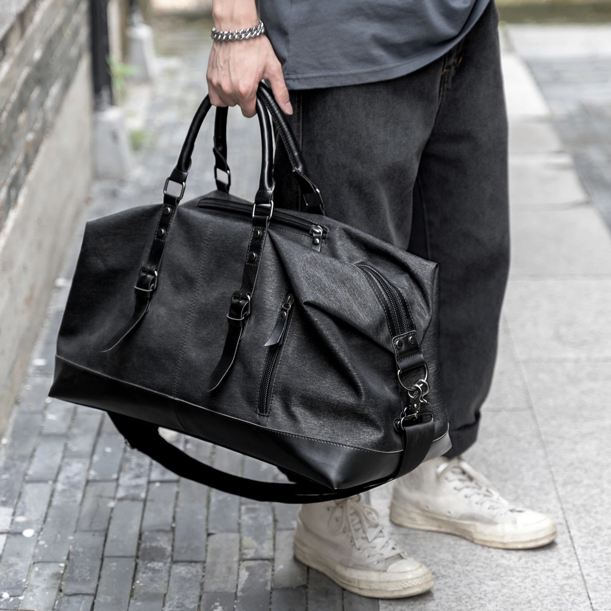 

Large Capacity Men Travel Bag Waterproof Oxford Canvas, Black Weekend Duffel Bag, Sport Business Trip Daily Carry on Luggage Bag