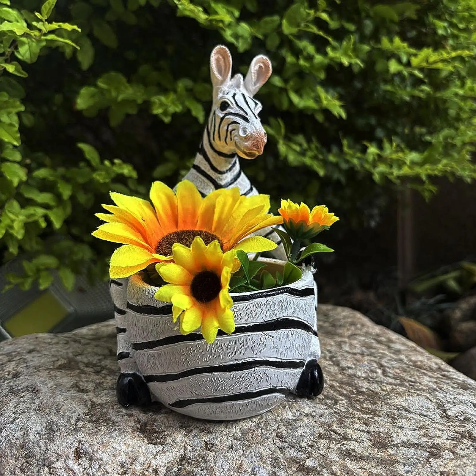 Resin Flower Pot Farm Display Garden Bedroom Desk Cute Animal Zebra Planter