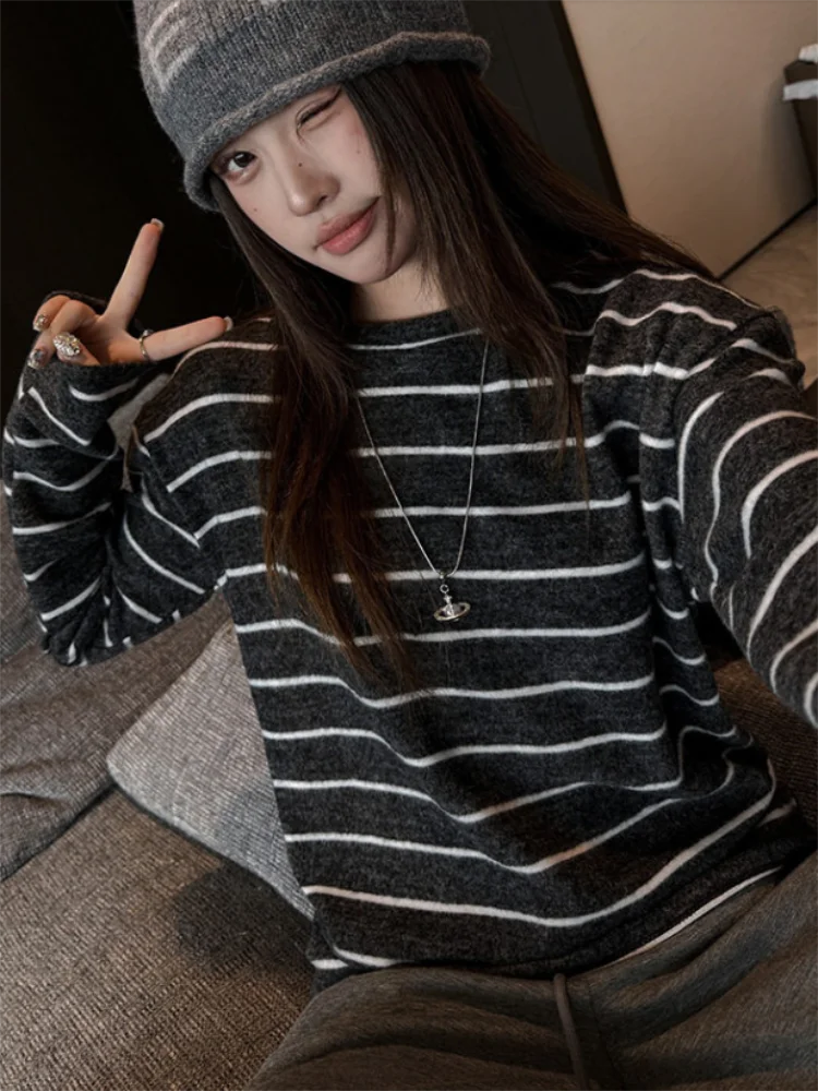 Y2k T-Shirt Gestreiftes Langarm-T-Shirt Lässige Lose Oberteile Herbst Winter Vintage Harajuku 2000er E-Girl Shirts Vintage Streetwear – Detail 6