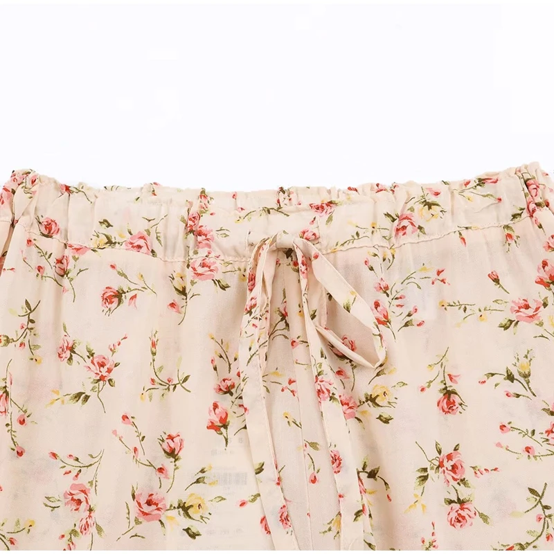 High Street Mint Green Velvet Shorts With Patchwork Lace Trim Paneled Elastic Waist Trousers Women Chic Edgy 2026 Summer Outfits