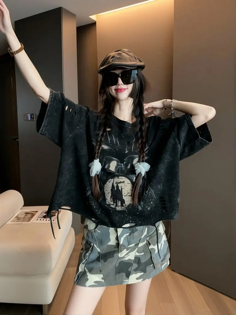 Vintage Ripped Short Sleeve T-shirts Women Casual Summer Graphic Tee Oversized T-shirt Streetwear Fashion Baggy Crop Top