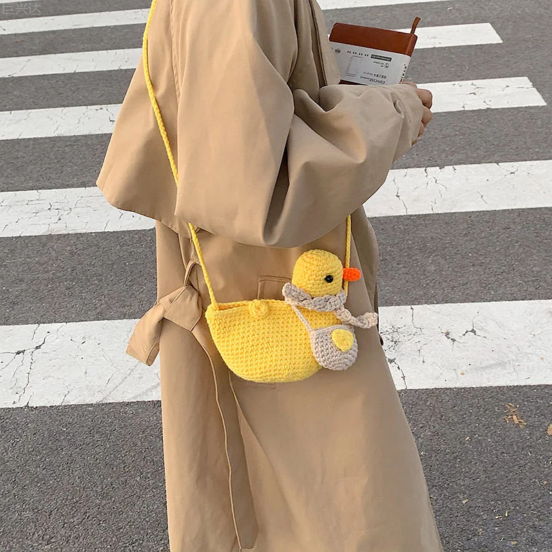 Cute Cartoon Wool Duckling Crossbody Bag Handmade Knitted Animal Shoulder Bag Fall And Winter New Children's Crossbody Bag