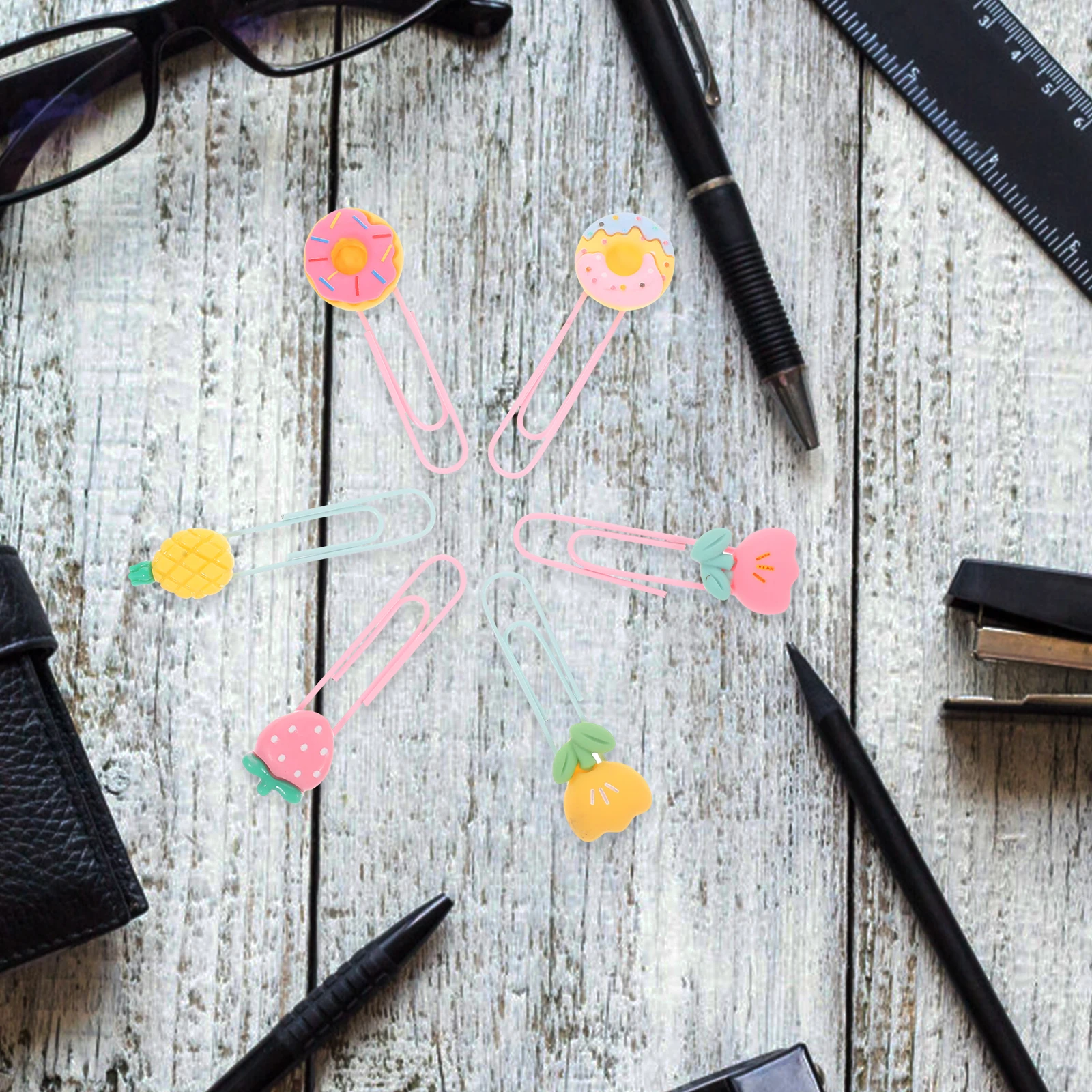 Multi-use Paper Clips Office Supplies Unique Shaped Cartoon Fruit Bookmarks Colored Large Paperclips Sturdy Material Practical