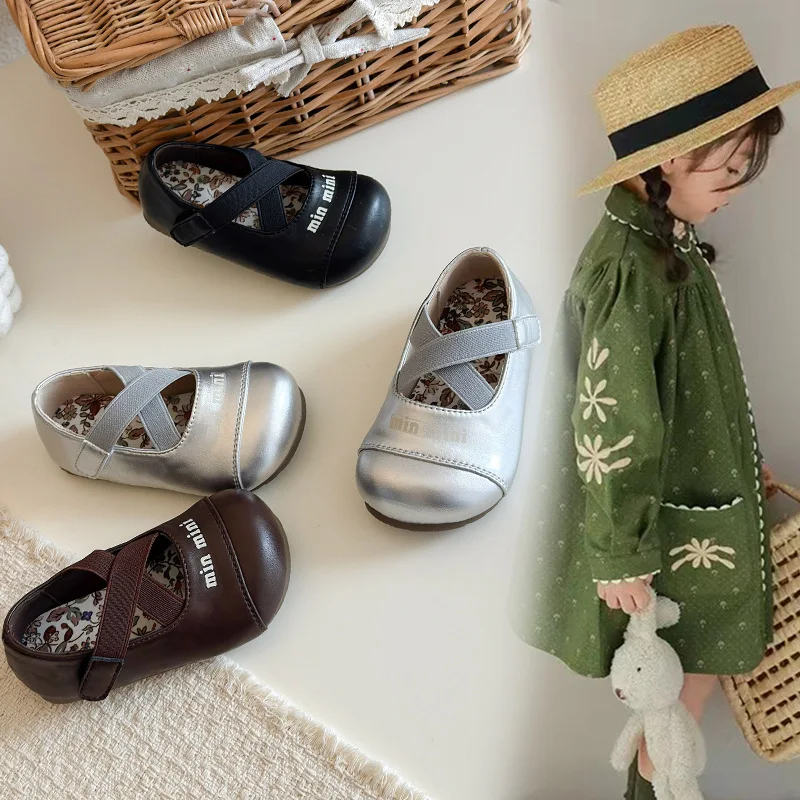 

Детские весенне-осенние туфли из искусственной кожи, модные, для мальчиков и девочек, с мягкой нескользящей подошвой, квадратные, школьные, лоферы