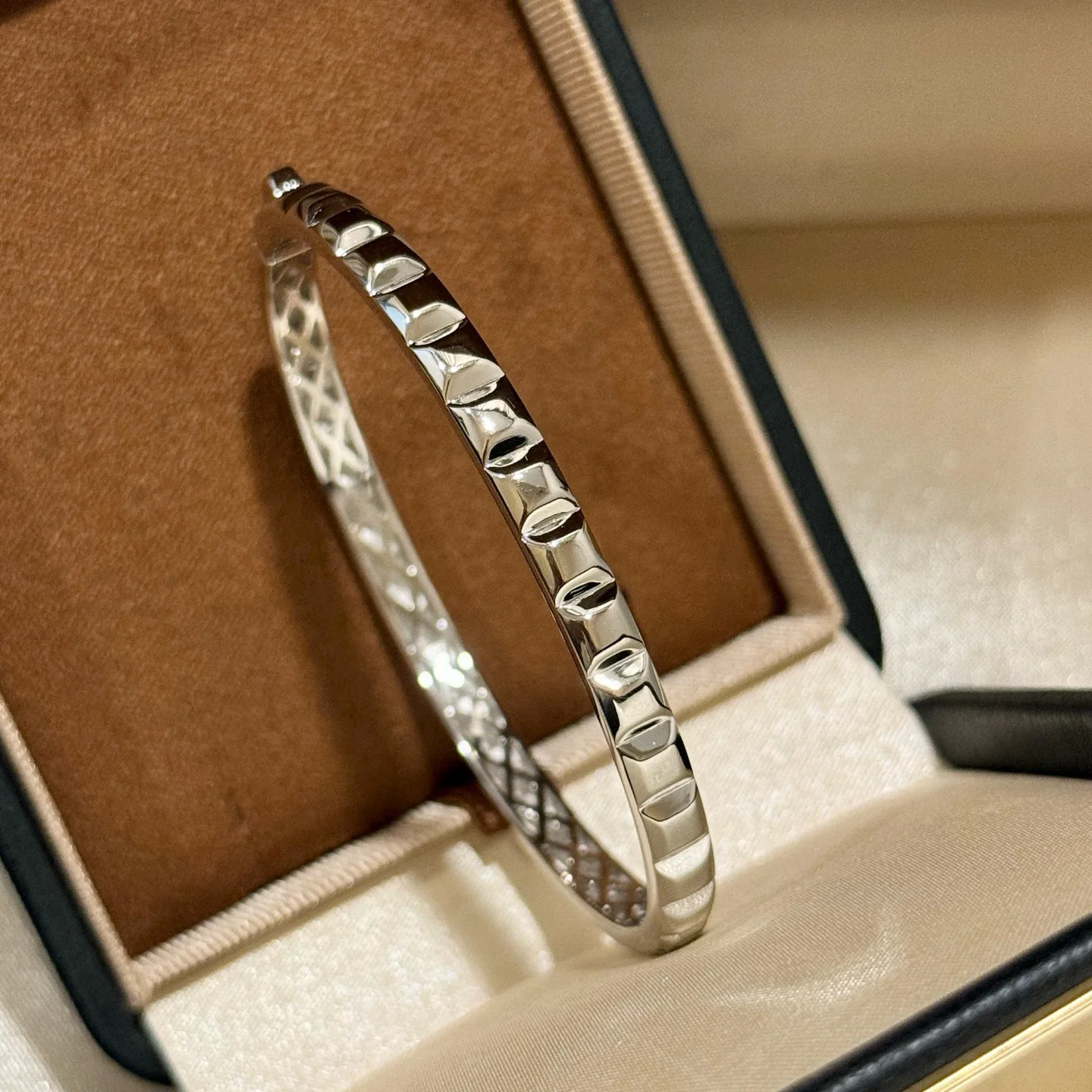 

100% 925 Sterling Silver Smooth Surface Ice Cubes Shape Bracelet For Women Fine Jewelry