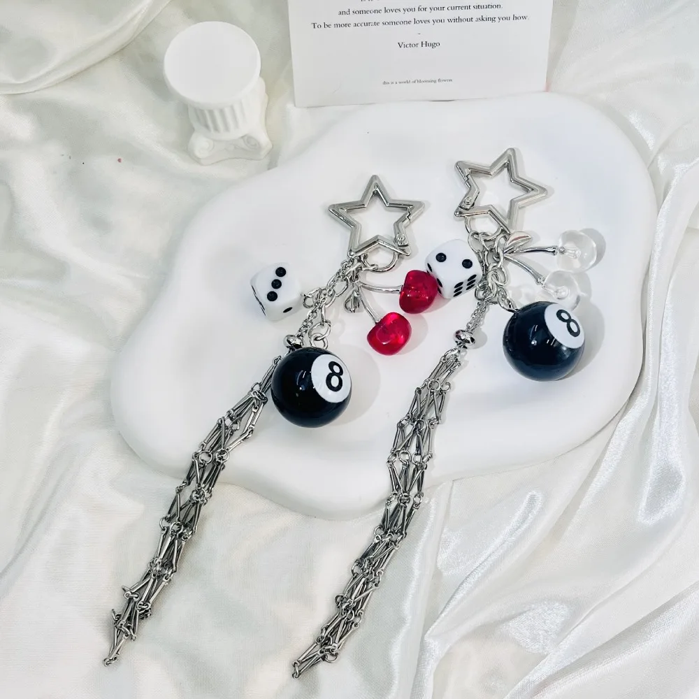 

Black Dice Keychain Solid Key Ring Portable Man Carabiner Key Chain Woman Unisex Bag Keyring Pendant Fashion Accessory Gift