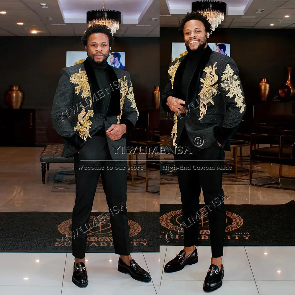 

Sparkly Suits Men Black Lapel Blazer Plus Size Formal Groom Wear Gold Appliques Beaded Wedding Tuxedo Boyfriend 2 Pieces Dress