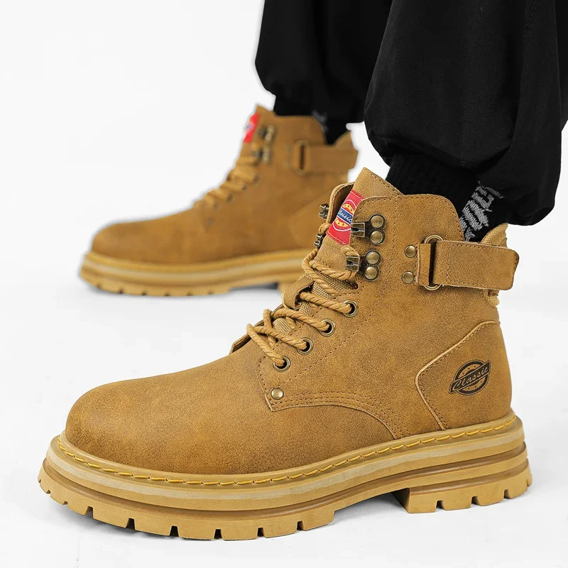 2024 New Big Yellow Boots Men\'s Boots Outdoor Thick Soled Workwear Boots Autumn High Top Shoes Short Tube Simple