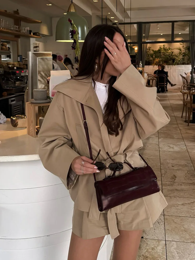 HH بدلات صيفية عصرية للسيدات بياقة مقلوبة وأكمام طويلة وسترات واحدة الصدر + شورت عالي الخصر وسحاب #2