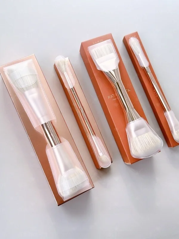 Patrick Ta Sculpting Double-Ended Makeup Brush Foundation Highlighter Nose Shadow Cheekbone Bronzer Brush with Original Box
