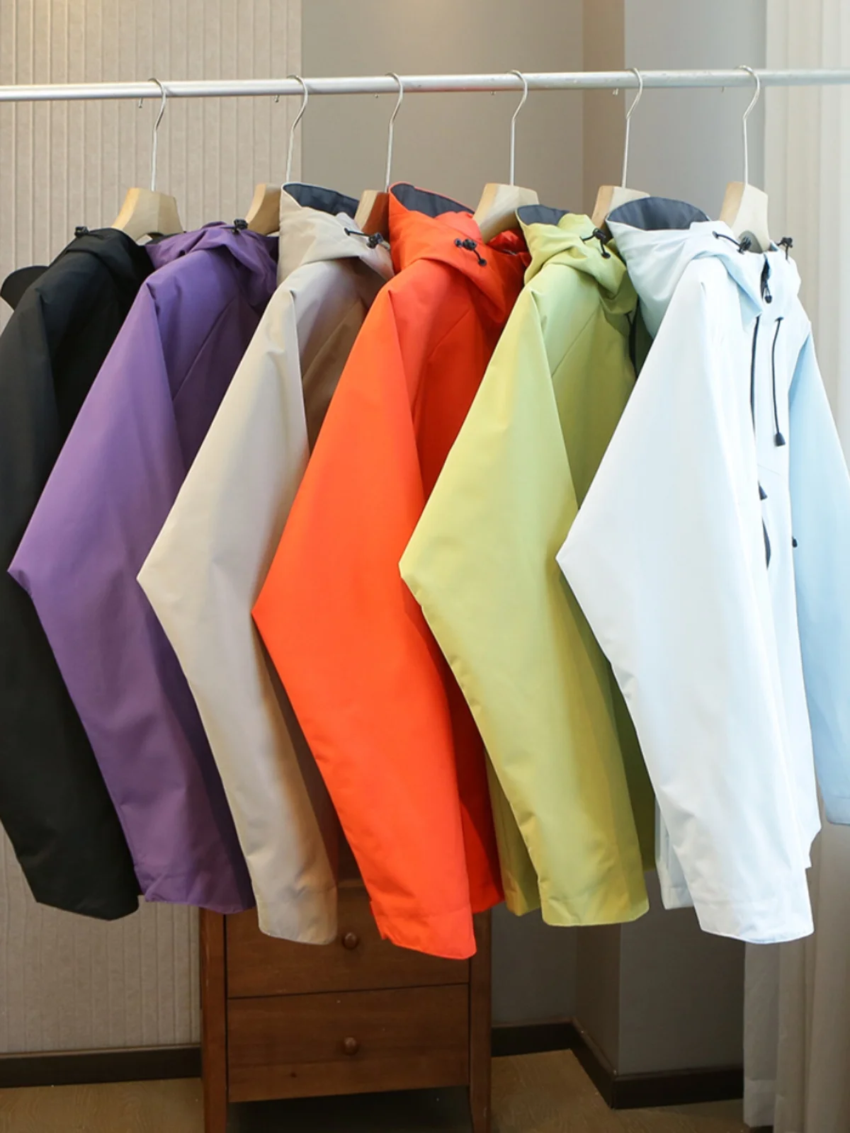 

Мужская повседневная куртка с капюшоном для активного отдыха, ветрозащитная, водонепроницаемая, стильная, городская, удлиненная, молодежная верхняя одежда