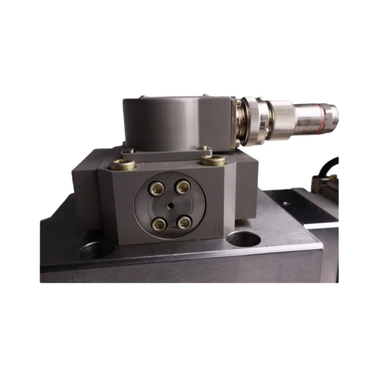 

Three-stage Electro-hydraulic Servo Valve FF-791 Series Nozzle Baffle High Flow Servo Valves