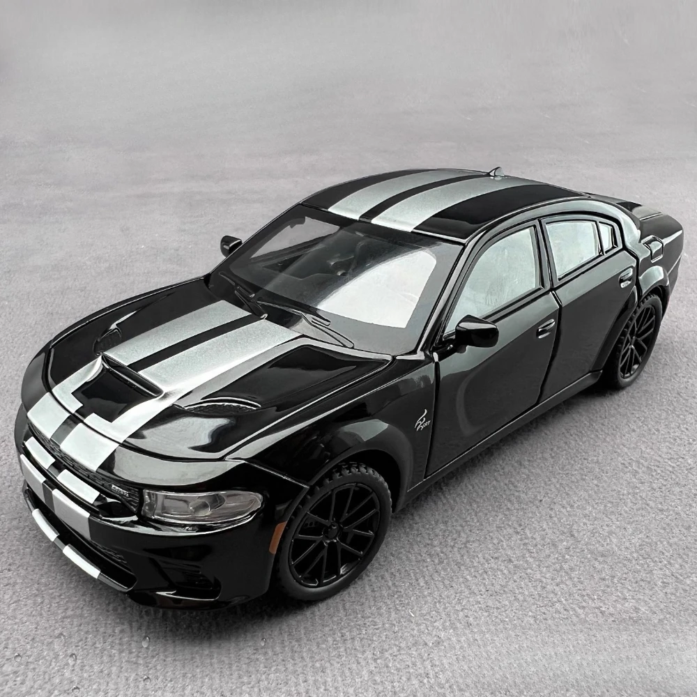 

1:32 Charger Hellcat Police Car Model Toy Alloy Diecast Pull Back Sound Light Doors Opened Vehicles Models Hobby Ornaments Gift