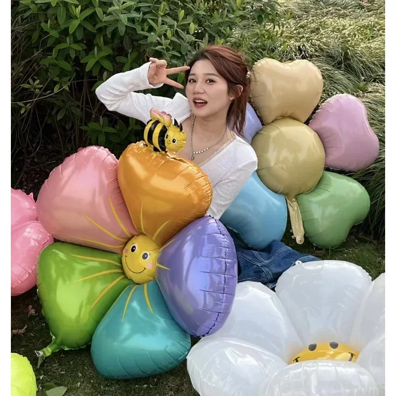 1pcs Cartoon Animal Balloons Large Colorful Flower Bee Ant Mantis Insect Helium Balloon Baby Shower Birthday Decoration Ballons