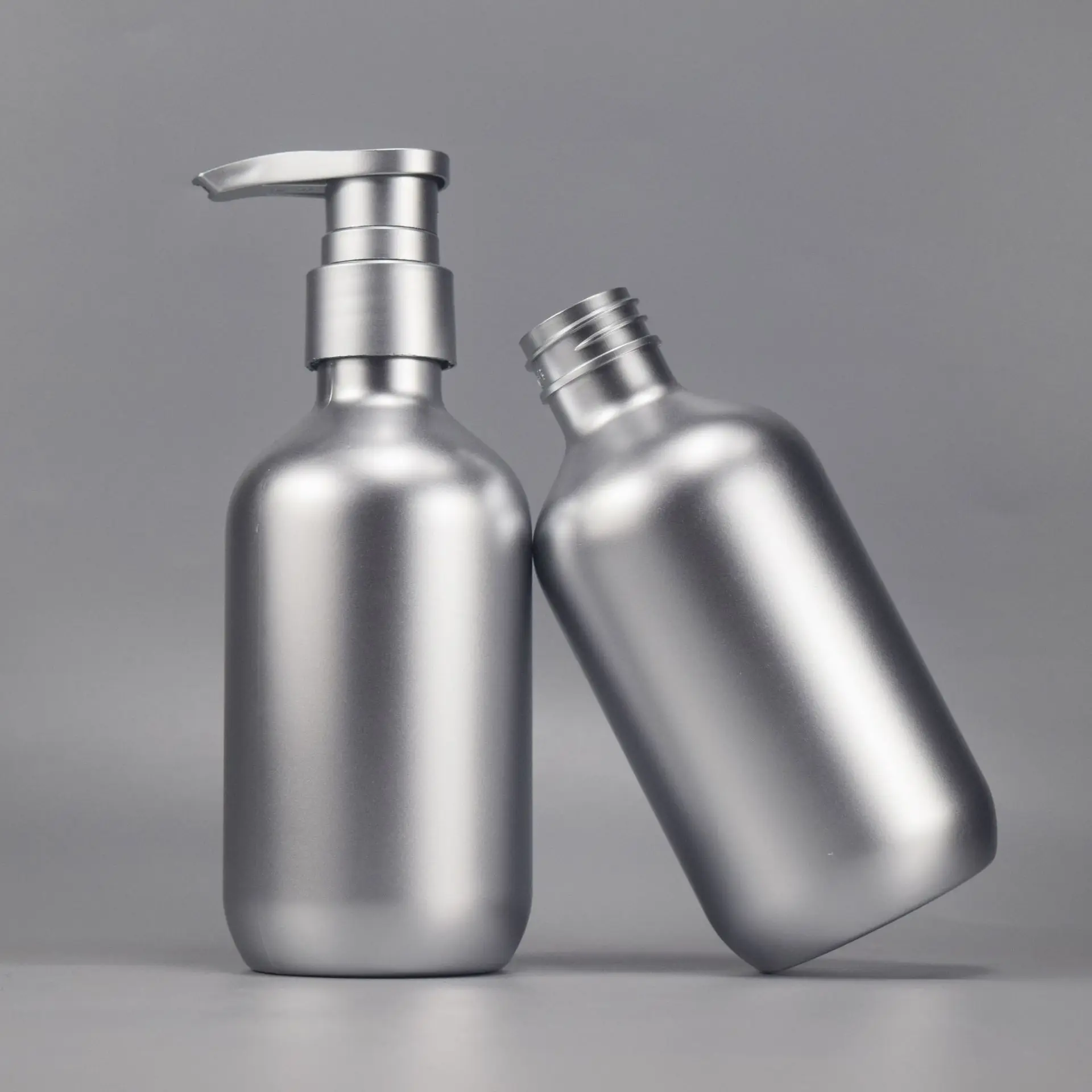 20pcs 300ml Shampoo Bottle Matte Silver Shower Gel Container for Travel Distribution Bottle Portable Wholesales